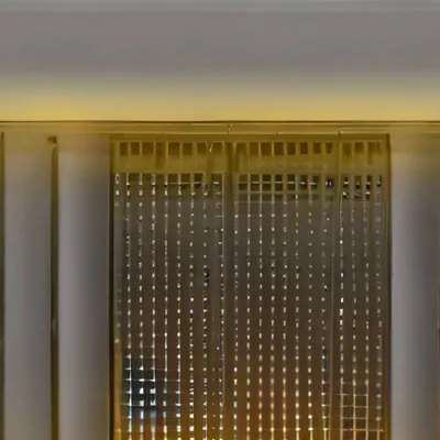 chat with ai character: Wall