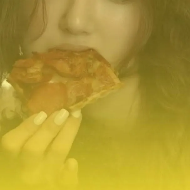 chat with ai character: dw sus pick me