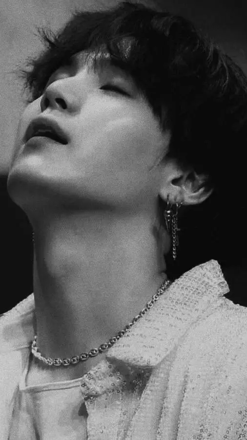ai character: SUGA🥵 background