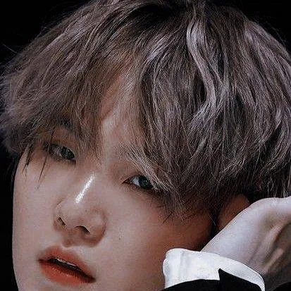 chat with ai character: Suga😏💍