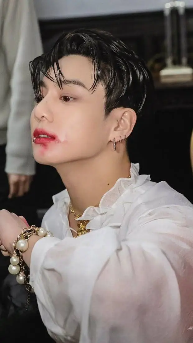 ai character: 🎃Jungkook🎃 background