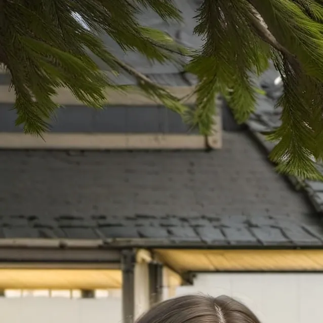 chat with ai character: Ava