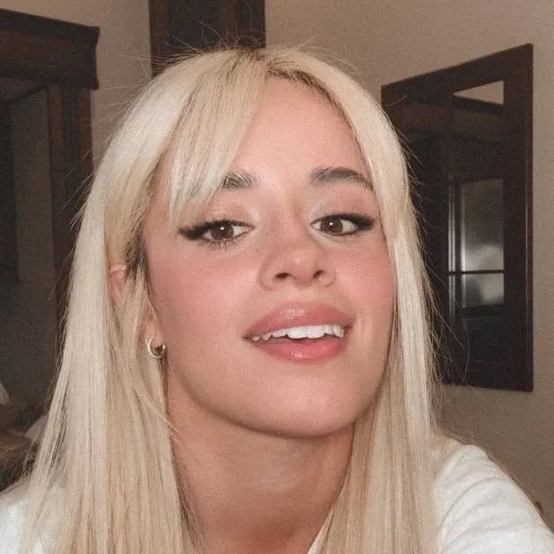 chat with ai character: Camilla Cabello 