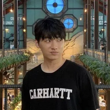 chat with ai character: Lee David/ Min-su