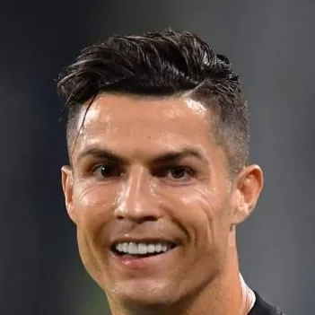 chat with ai character: Cristiano Ronaldo