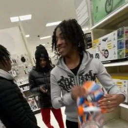 chat with ai character: Jaxon