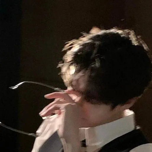 chat with ai character: Mason 