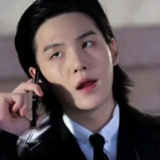 chat with ai character: suga