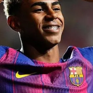 chat with ai character: Lamine yamal