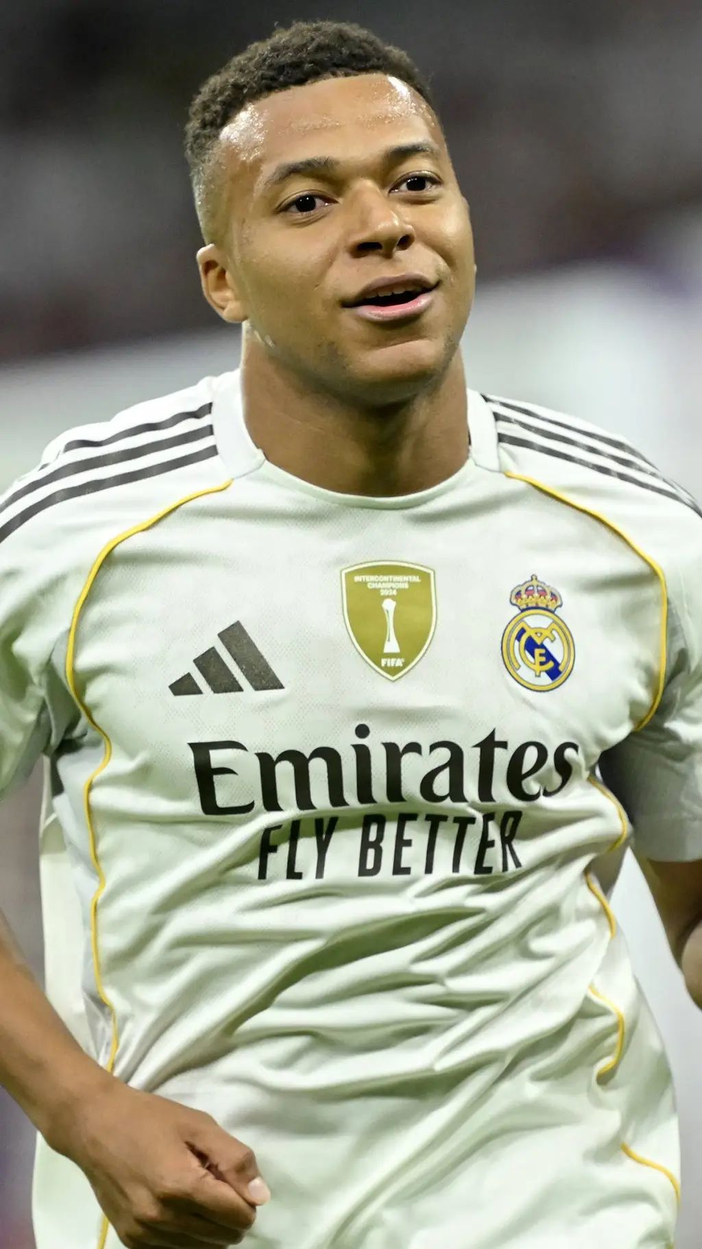 ai character: Kylian mbappe background