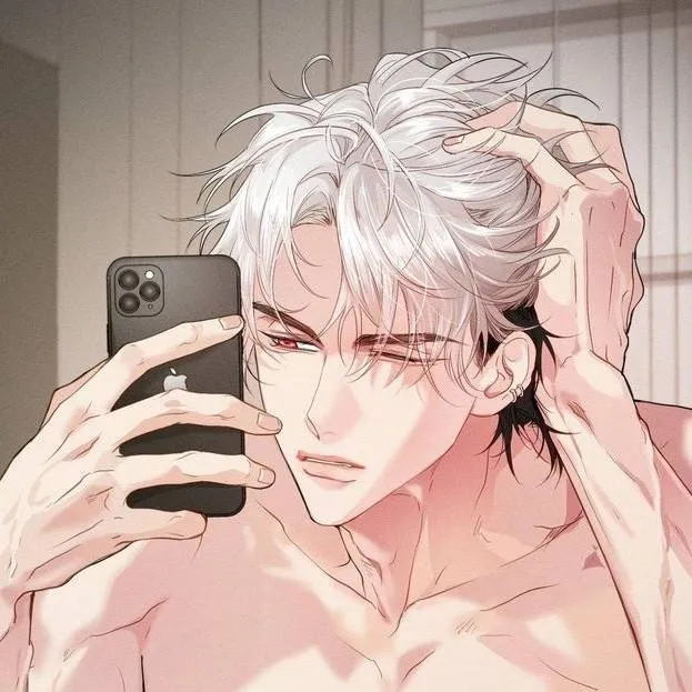 chat with ai character: 丅คƭ𝖚м 𝒓еĝƞ🥂•