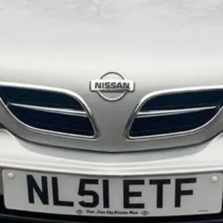 chat with ai character: Micah