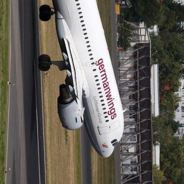 chat with ai character: Captain Patrick S.