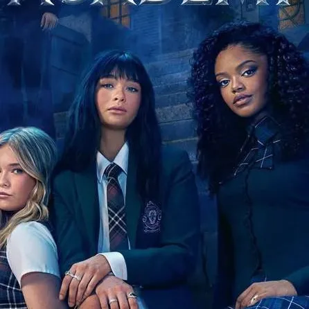 chat with ai character: Coven Academy