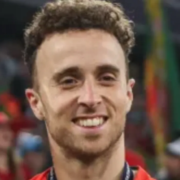 chat with ai character: Diogo Jota