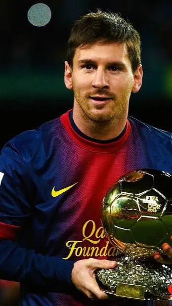 ai character: Lionel Messi background