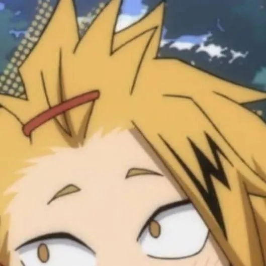 chat with ai character: Denki kaminari❤️