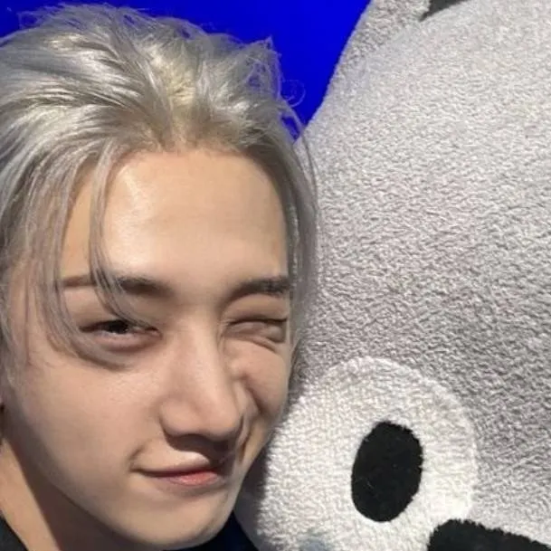 chat with ai character: Chanmin💗