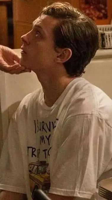 Talkie AI - Chat with Peter parker<3