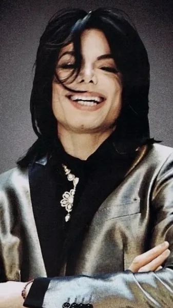 ai character: Michael Jackson background