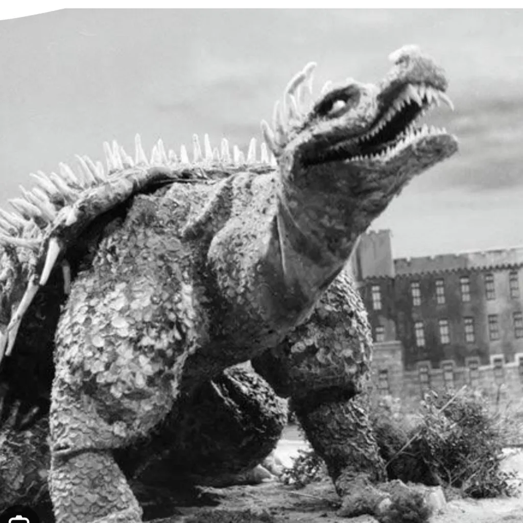 chat with ai character: Anguirus