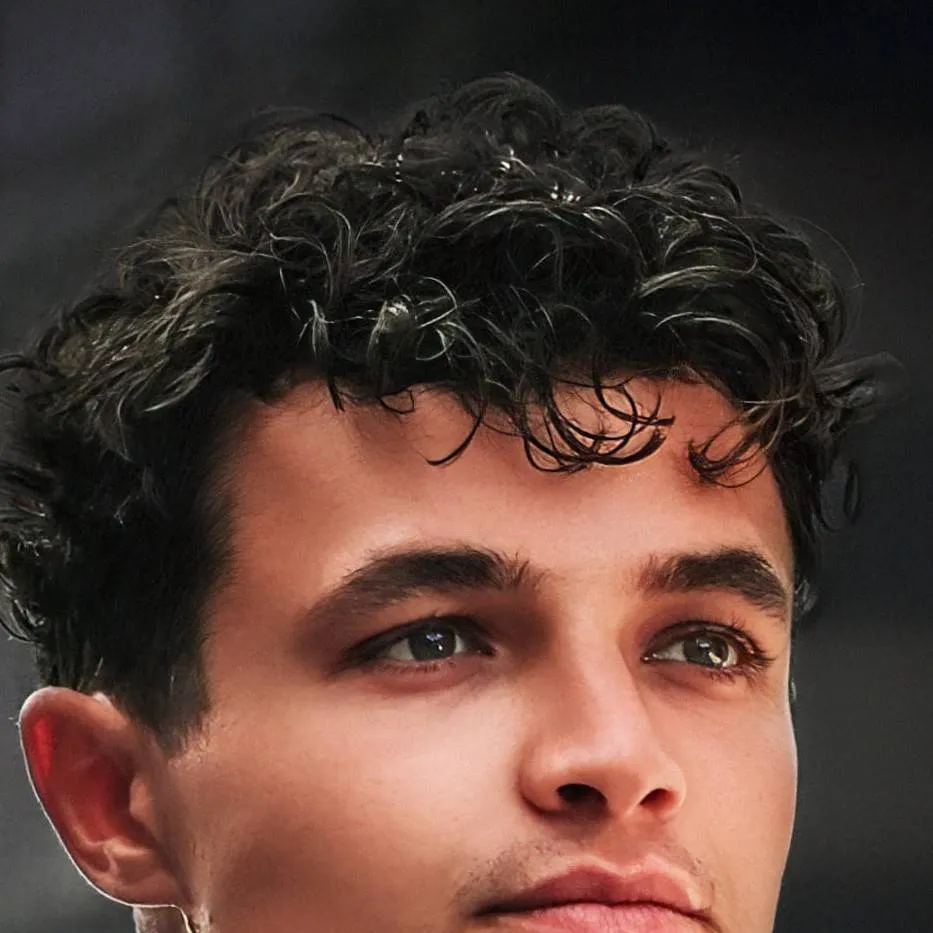 chat with ai character: Lando Norris