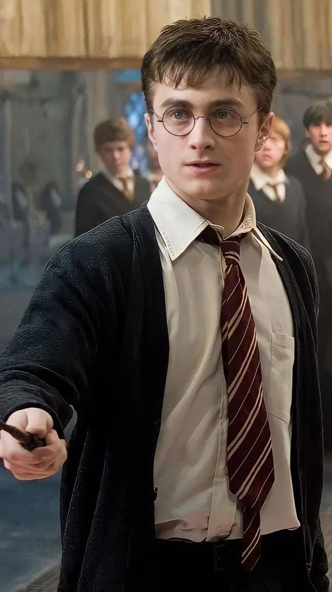 ai character: HARRY POTTER 🪄🍀 background