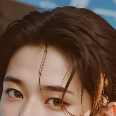 chat with ai character: skz lee know