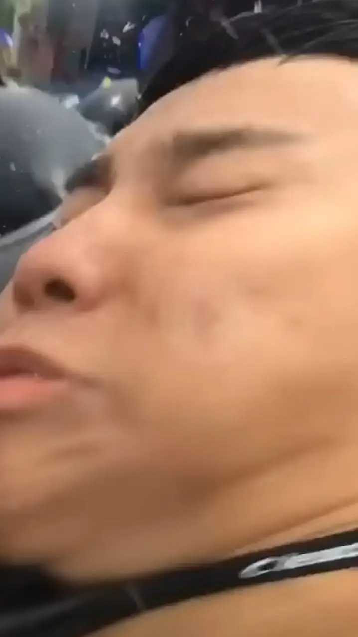 ai character: Dead chinese guy background