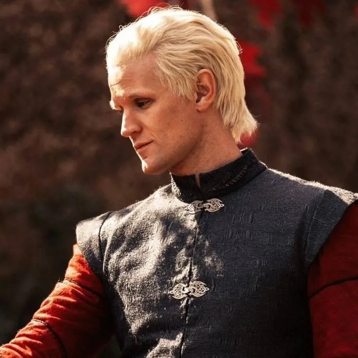 chat with ai character: Daemon Targaryen 