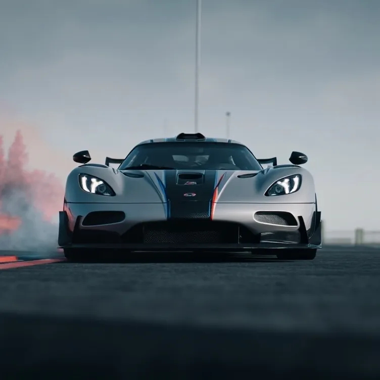 chat with ai character: Koenigsegg 