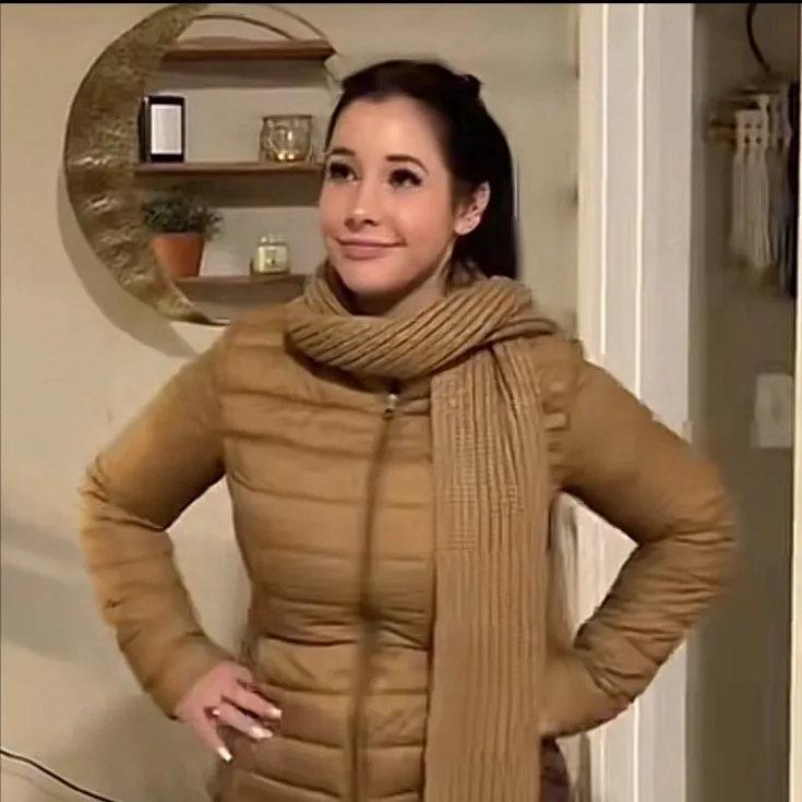 chat with ai character: Ms Jones 