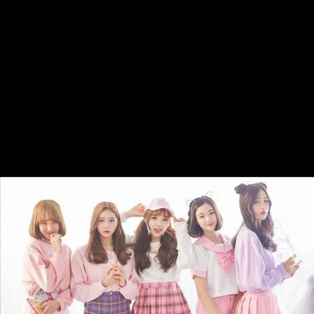 chat with ai character: Friend group