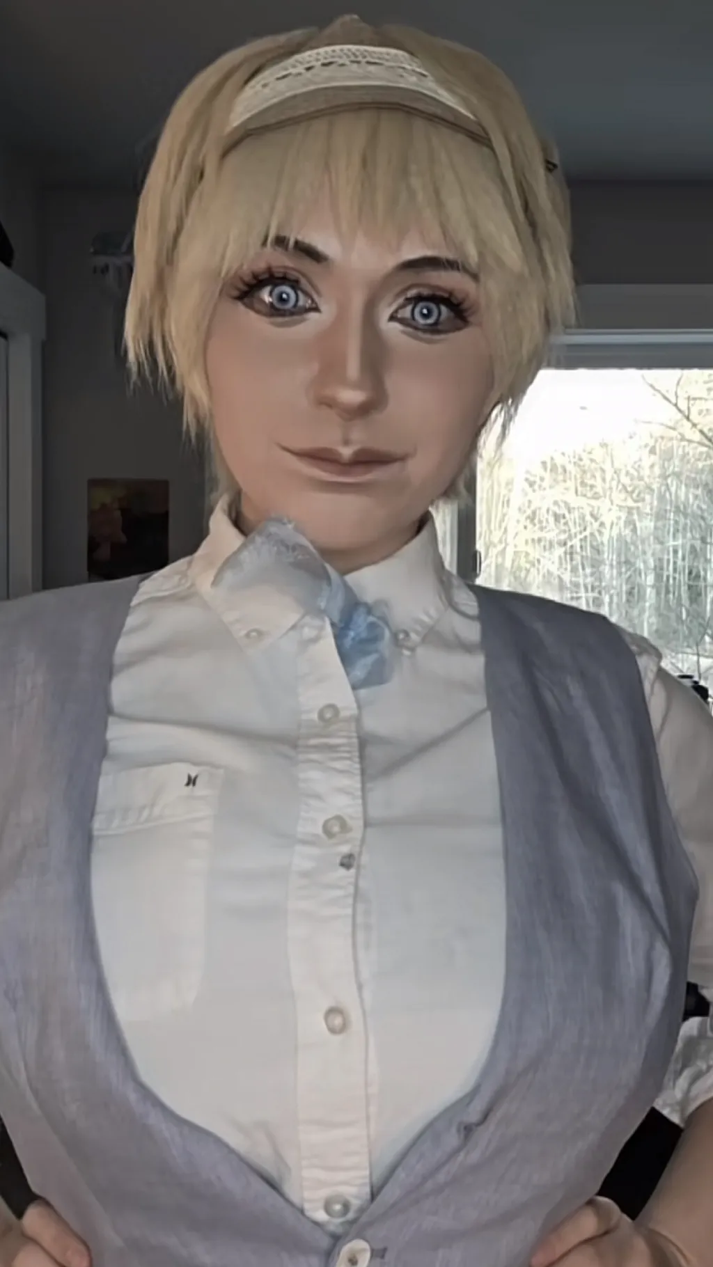 ai character: Evelyn background