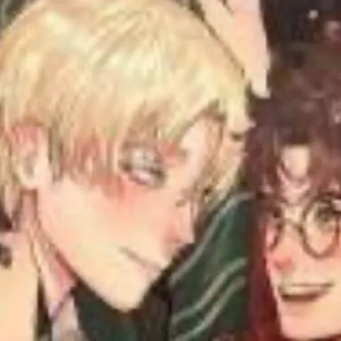 chat with ai character: нσgωαятѕ! 