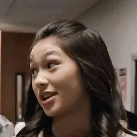 chat with ai character: Devon lee