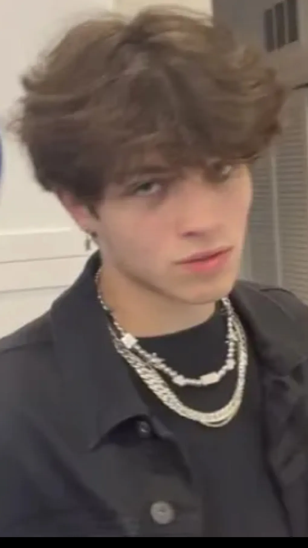 ai character:  Matt Sturniolo  background