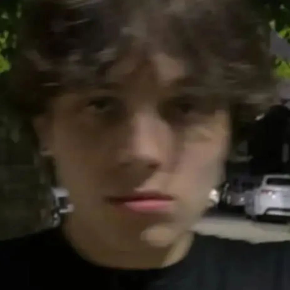 chat with ai character: Matt sturniolo 