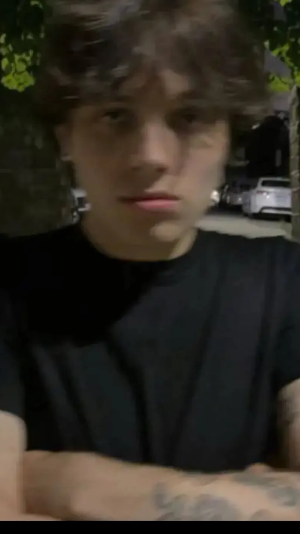 ai character: Matt sturniolo  background