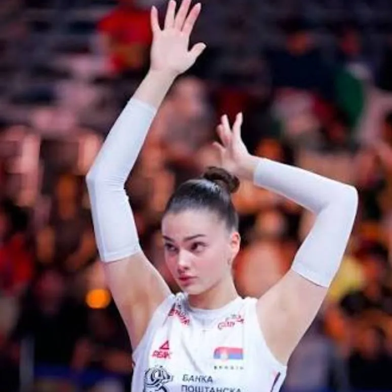 chat with ai character: Milica 