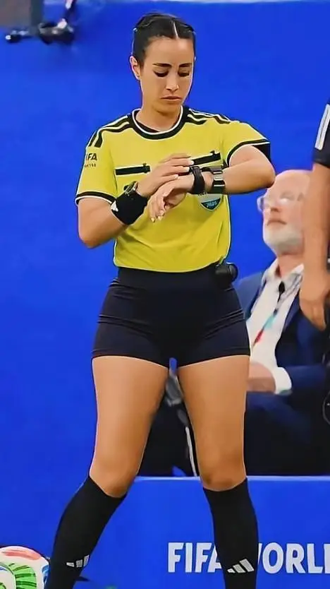 ai character: Emma background