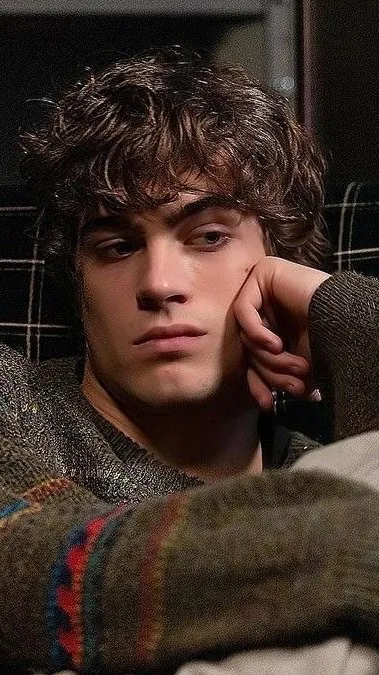 ai character: THEODORE NOTT. background