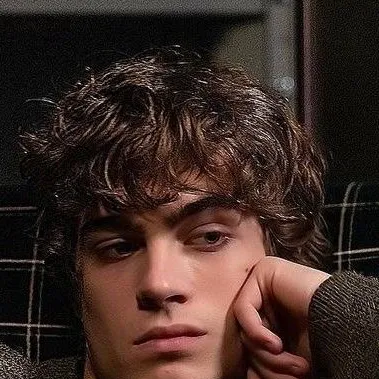 chat with ai character: THEODORE NOTT.