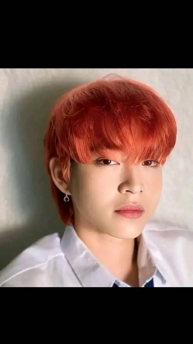 ai character: *Yuri* background