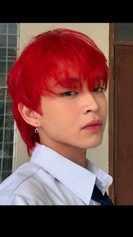 ai character: *Yuri* background