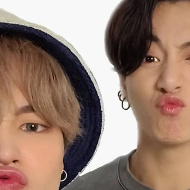 chat with ai character: JIKOOK