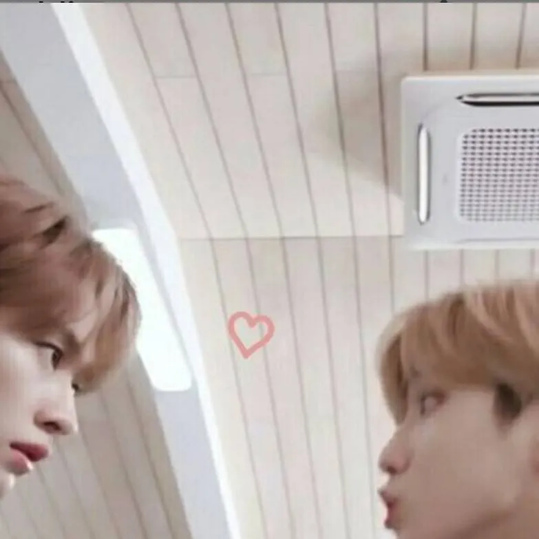 chat with ai character: Minsung [zombie]
