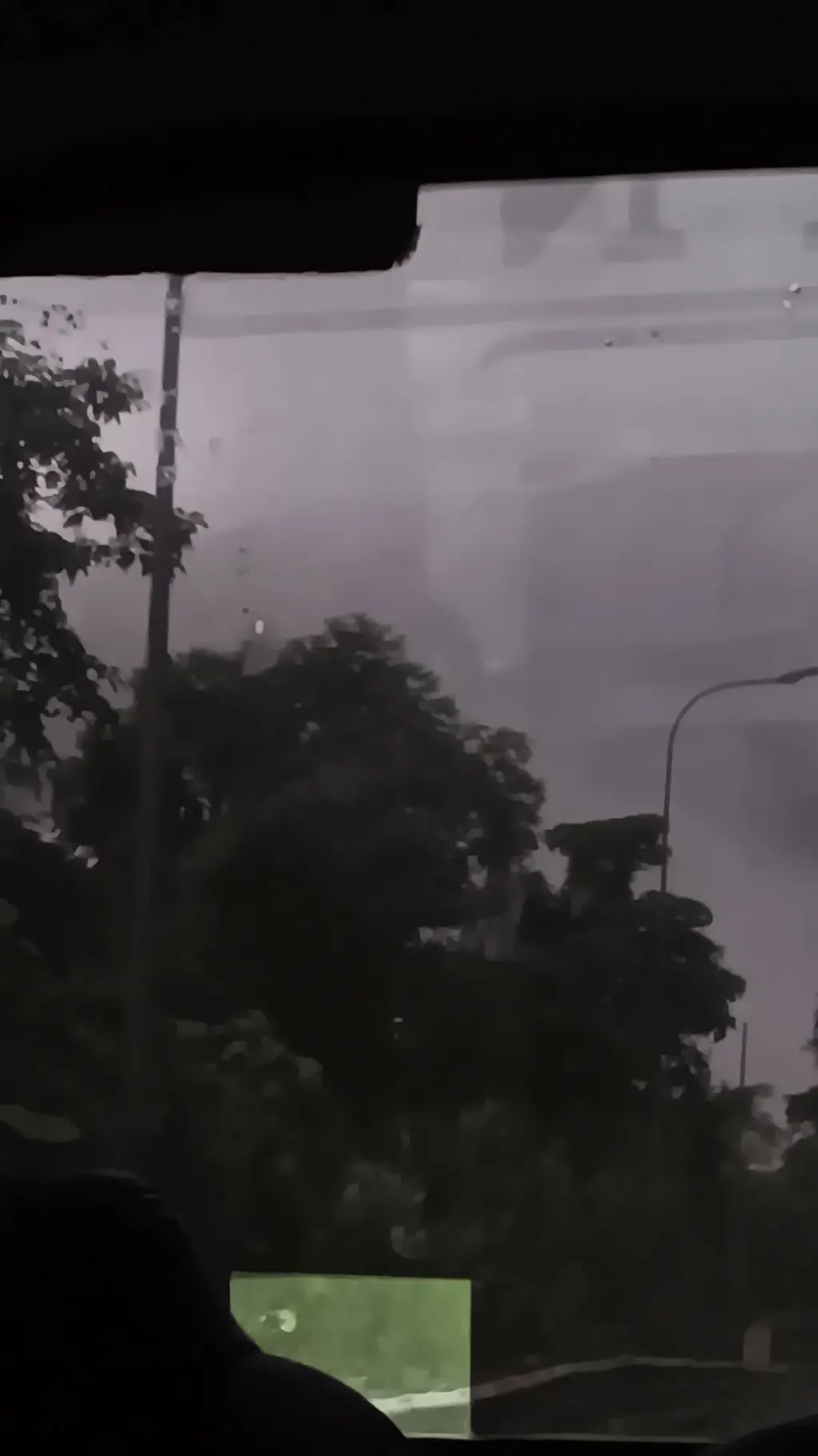 ai character: Hamilton|modern?? background