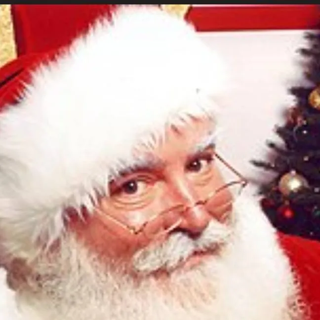 chat with ai character: make santa fat