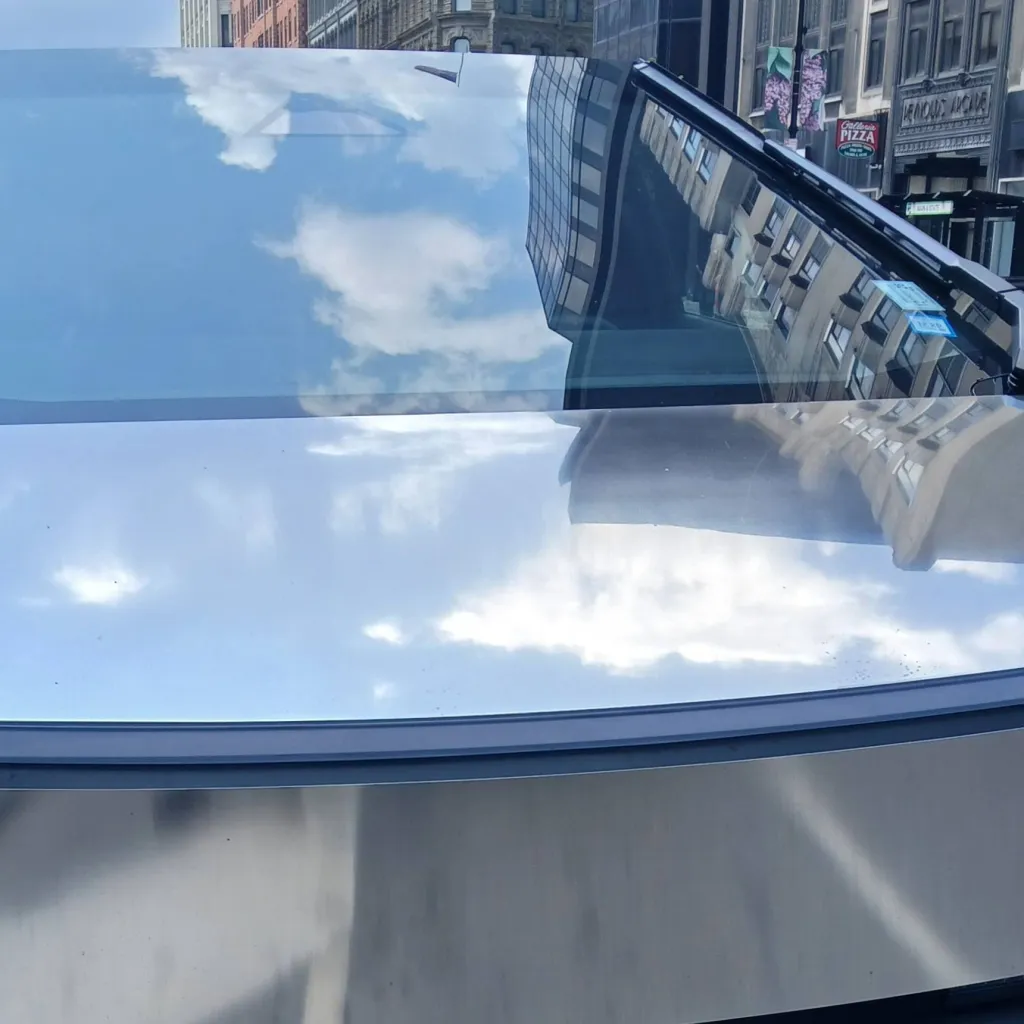 chat with ai character: cyborg truck 